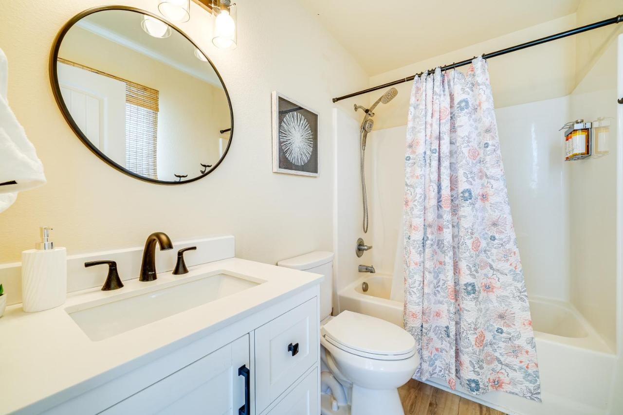 Nags Head Vacation Rental With Hot Tub Near Beach! Eksteriør billede